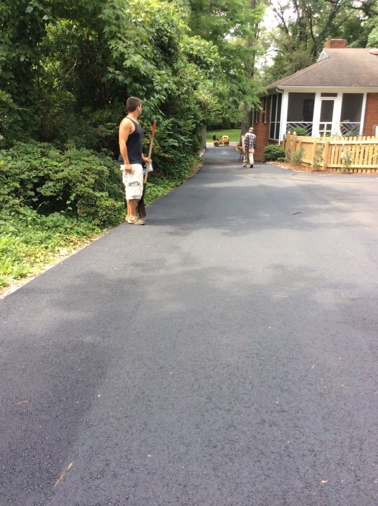Large Richmond Driveway — 2-Car Wide